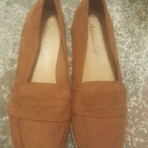 NEW American Eagle suede loafers